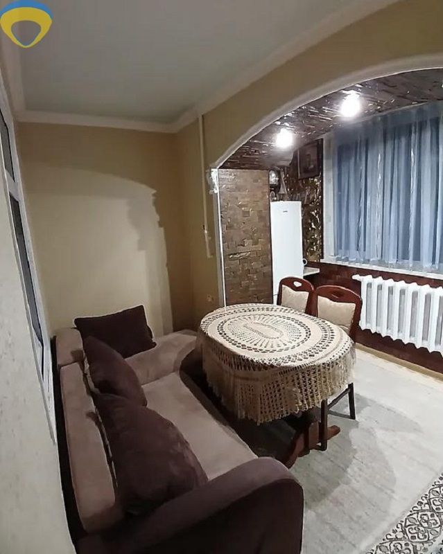 1830815099696471