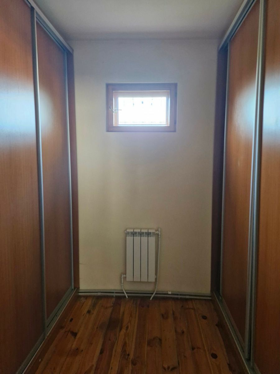1835838443055471