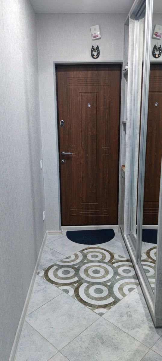 1766297123106472