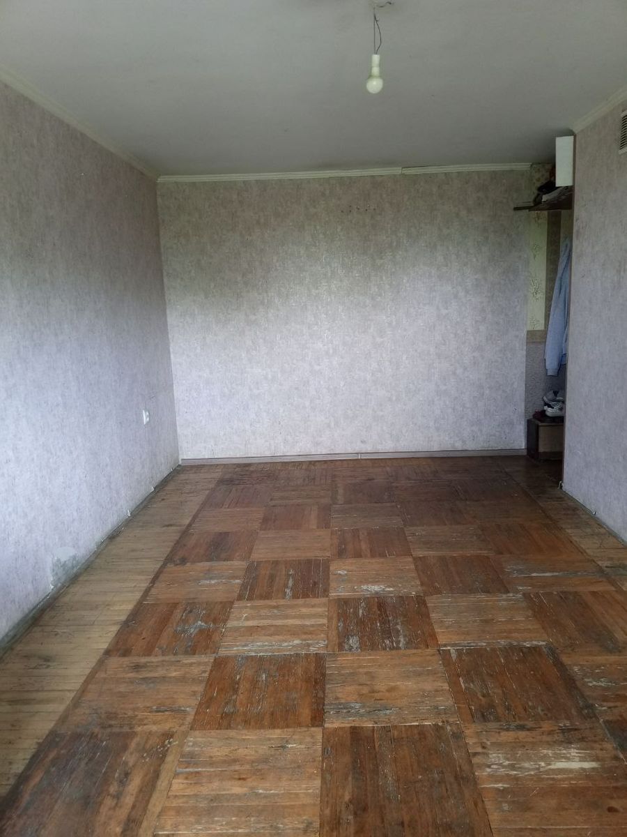 1832447743138472