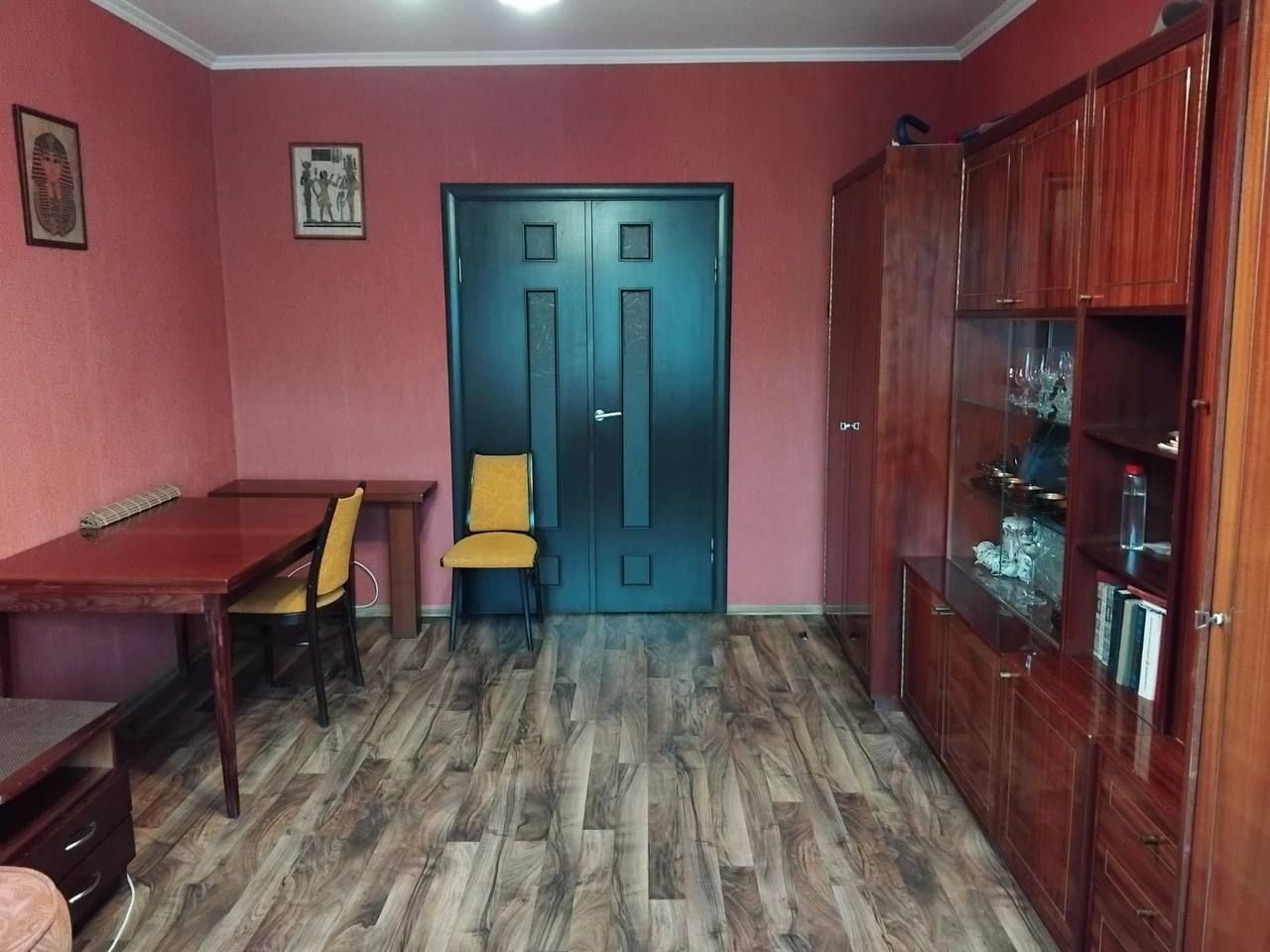 1835814643741472