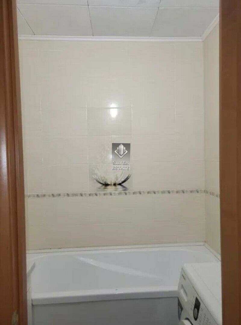 1833828053224474