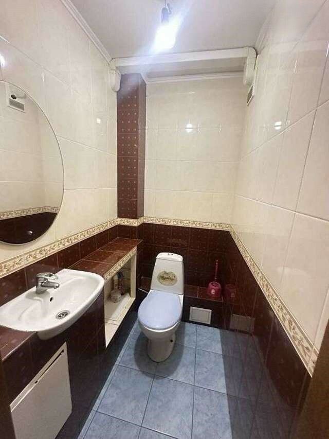 1837896349571474