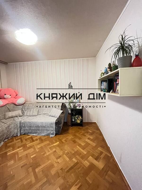1840338154813474