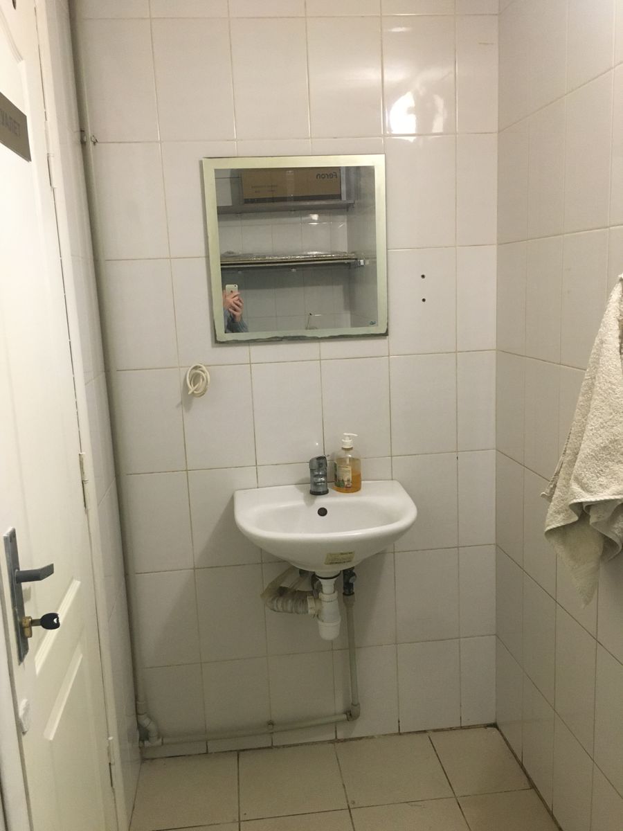 1831624722449475