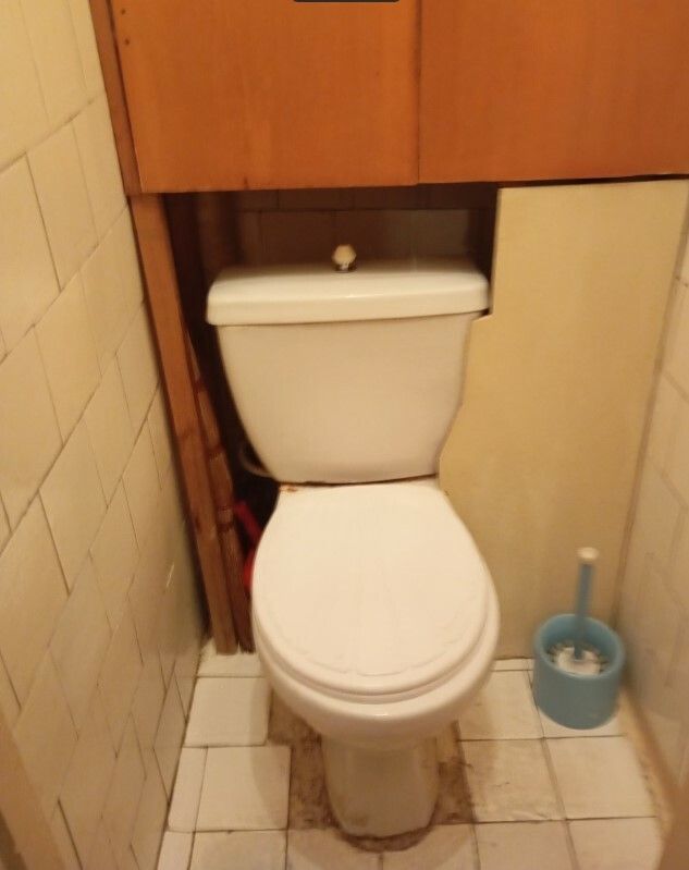 1832629695655476