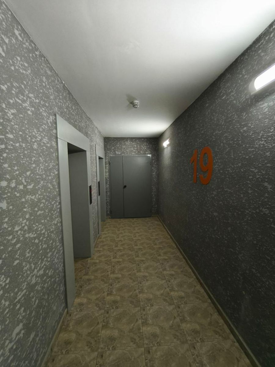 1829096329426477