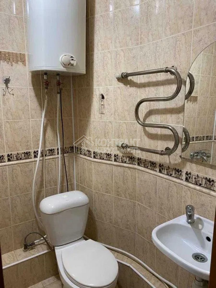 1833537904901478