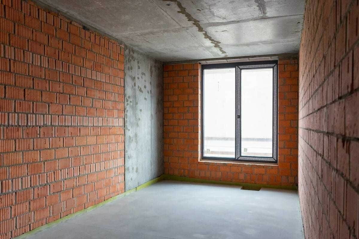 1834288910381478