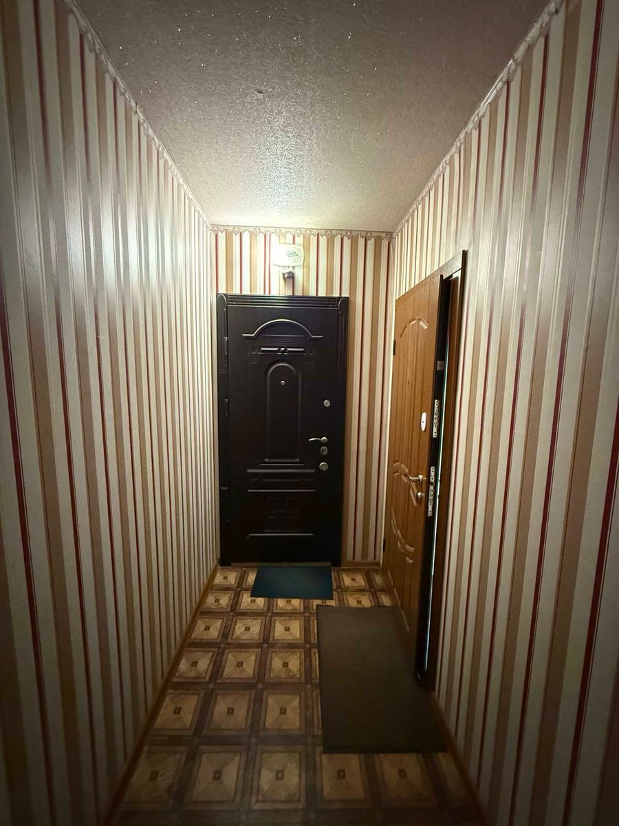 1835369154893478