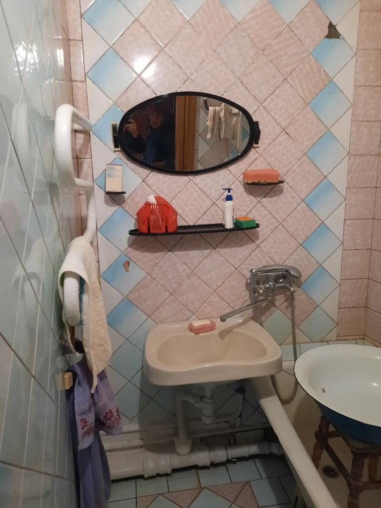 1839877857554478