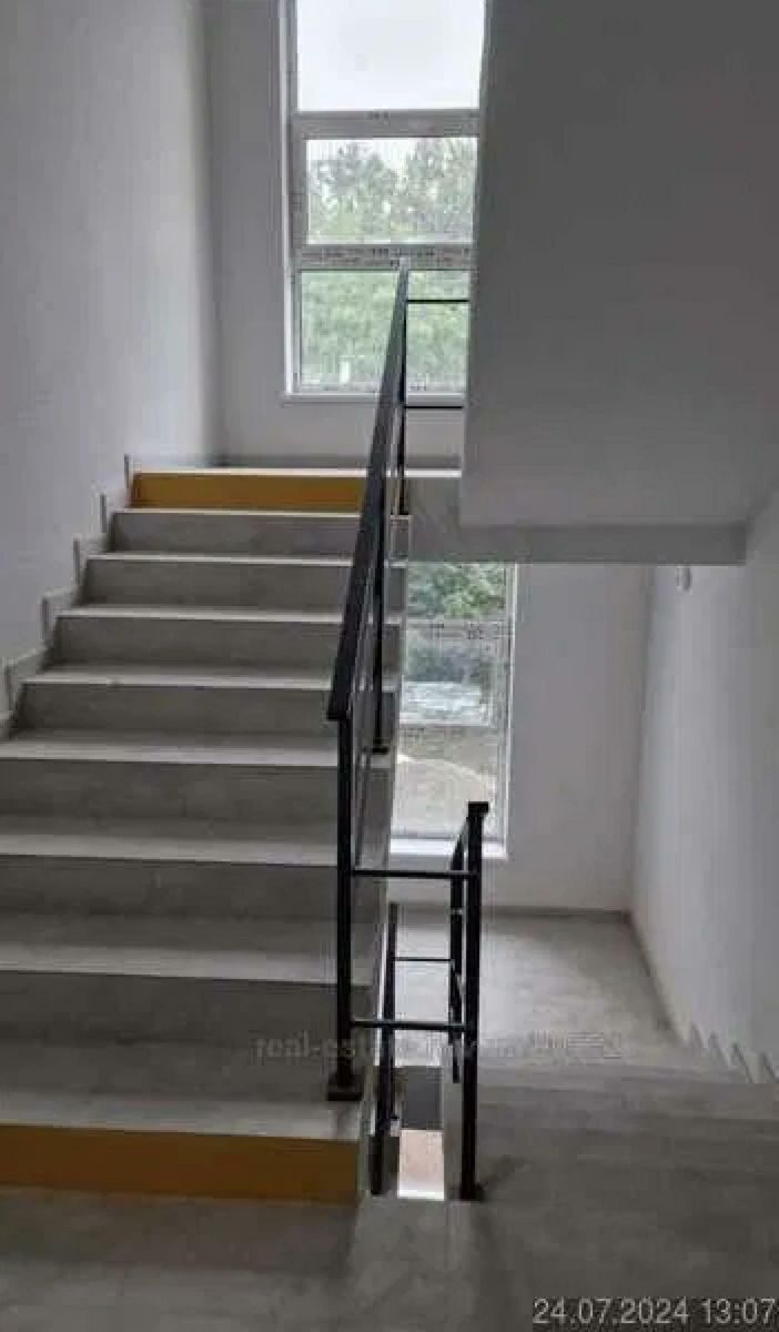1830918098373479