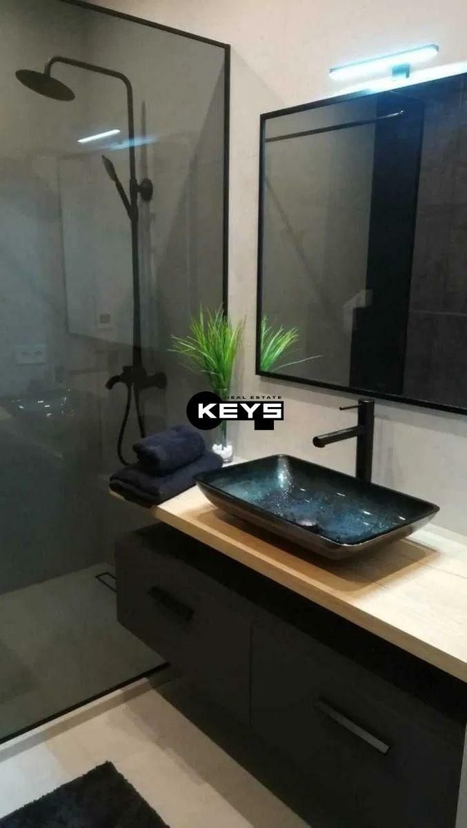 1837618328491479
