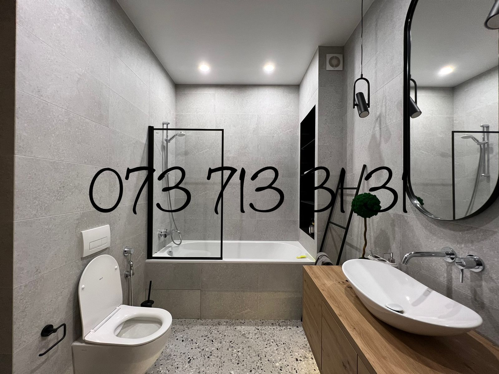 1829041314061048