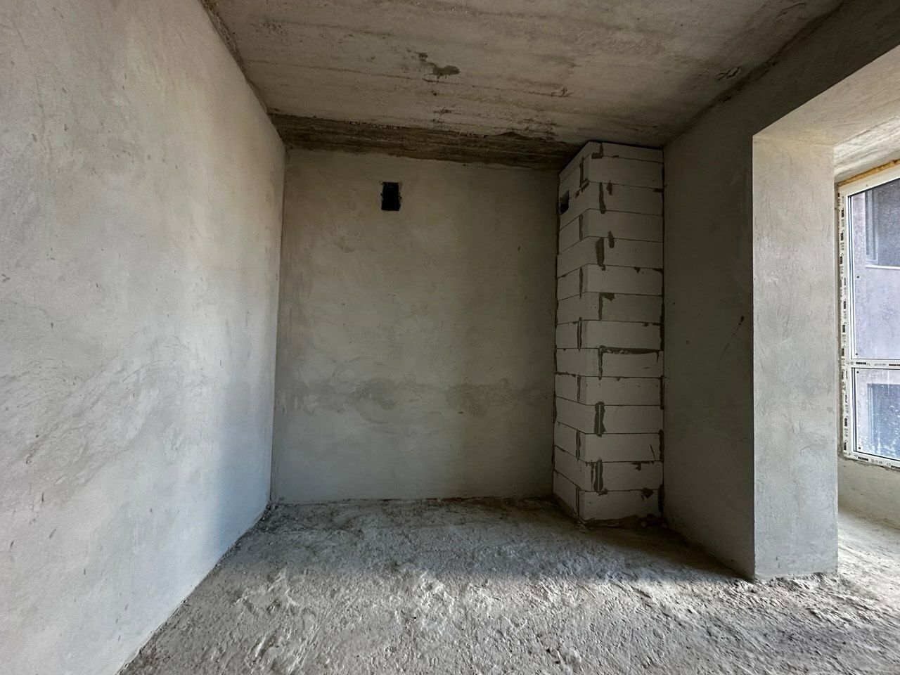 1832716012421048