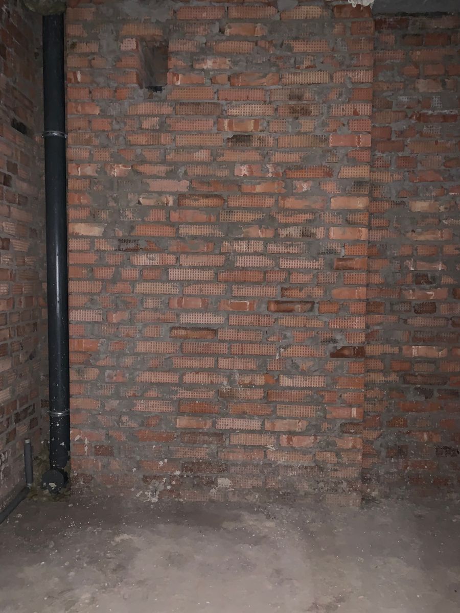 1834820826552048