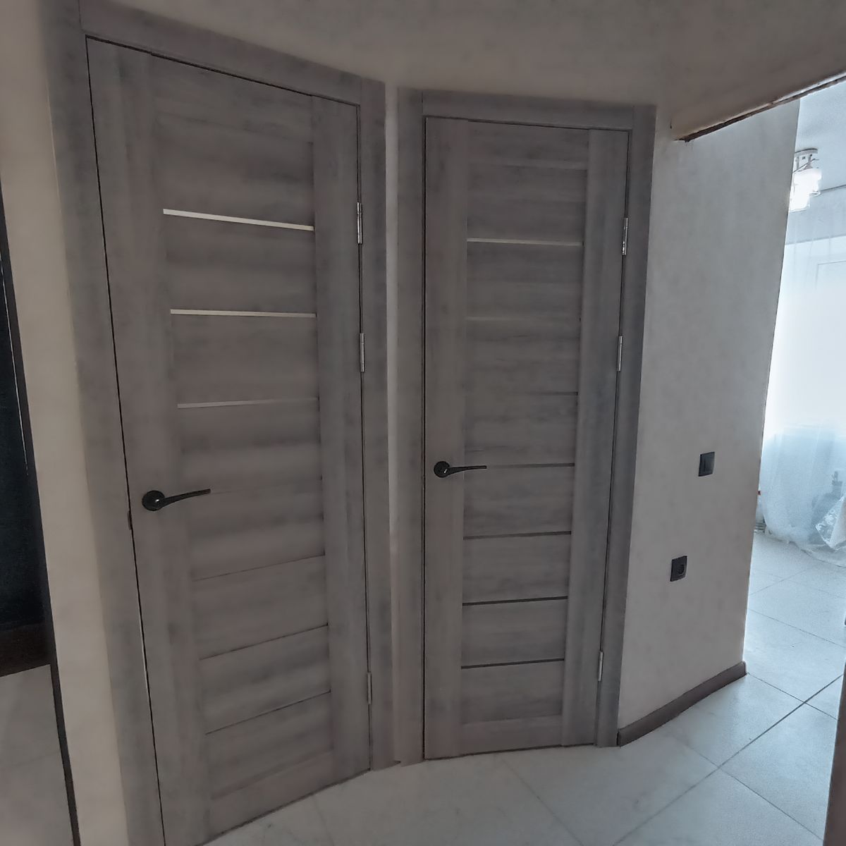 1835983479098048