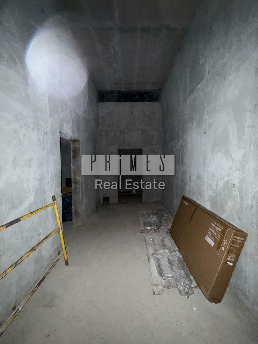 1837079184344482