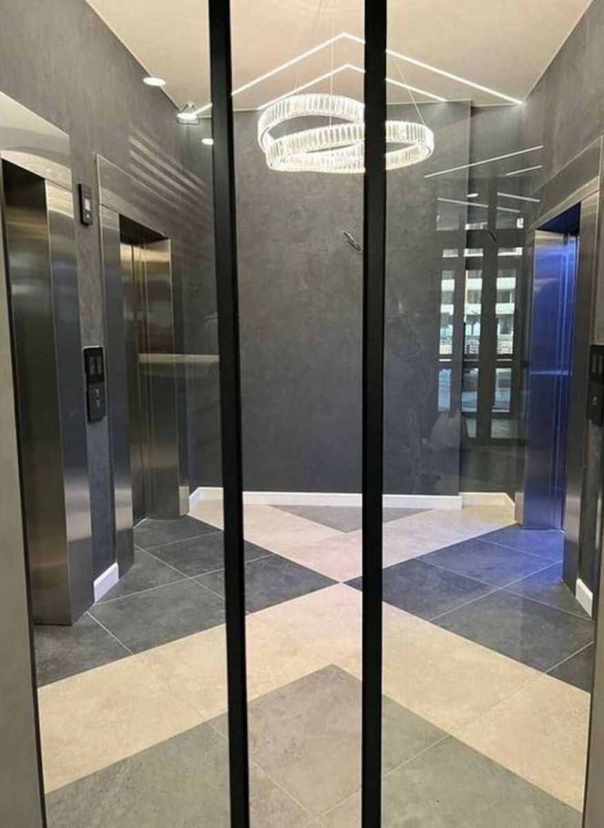 1835092985693483