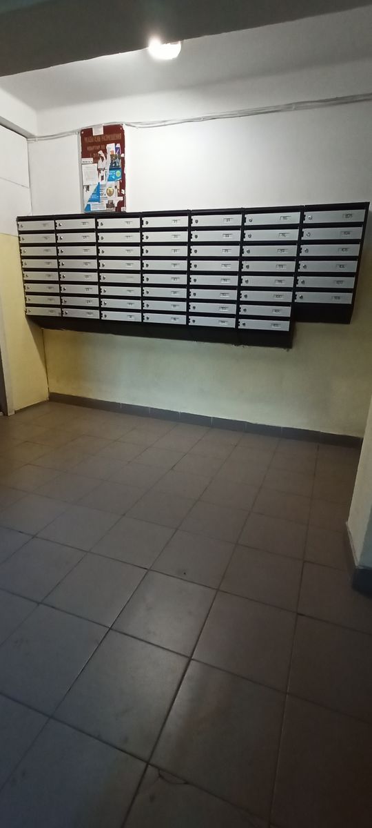 1826459778034484