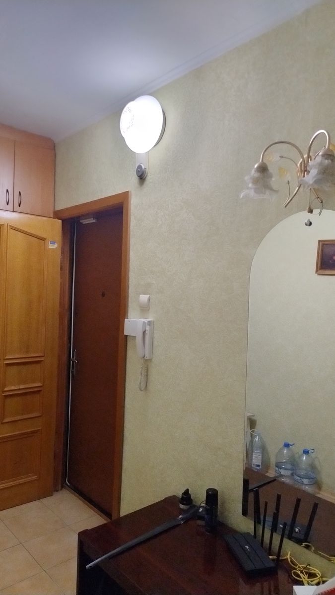 1831712697112484