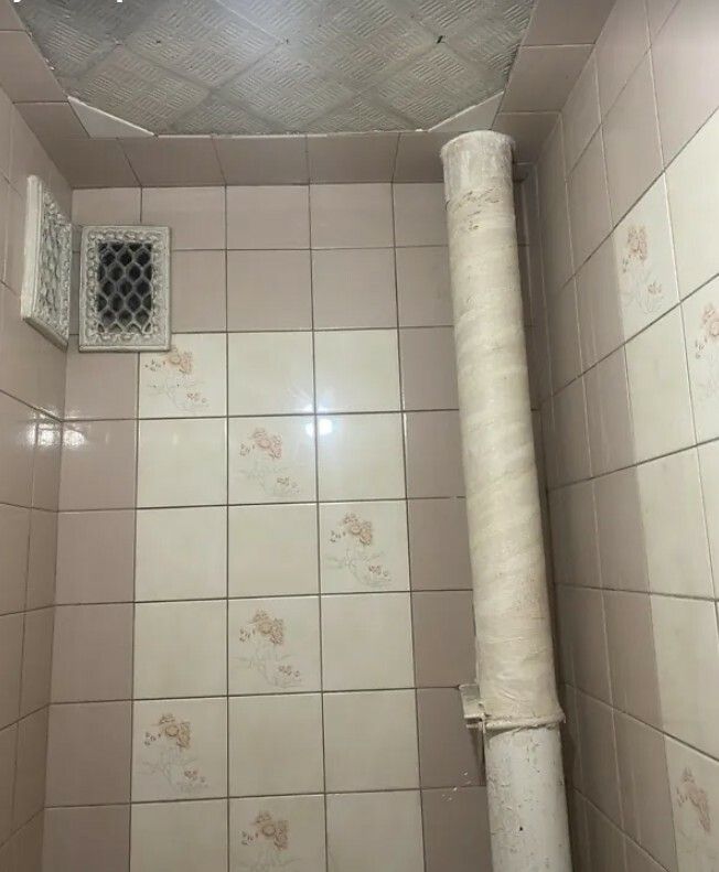1836175519725484