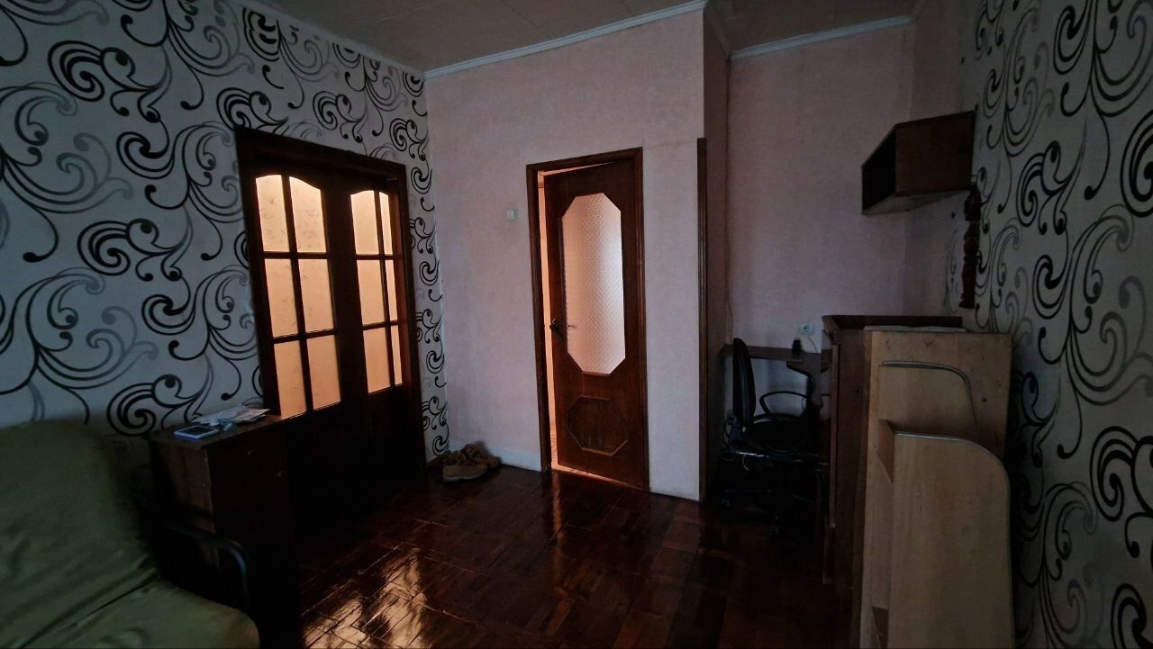 1831074768743487