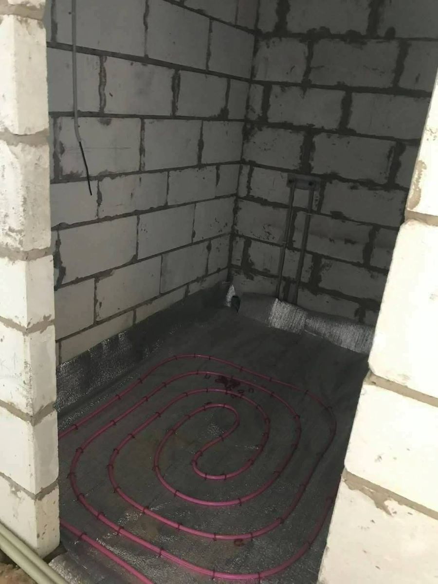 1835910423723488