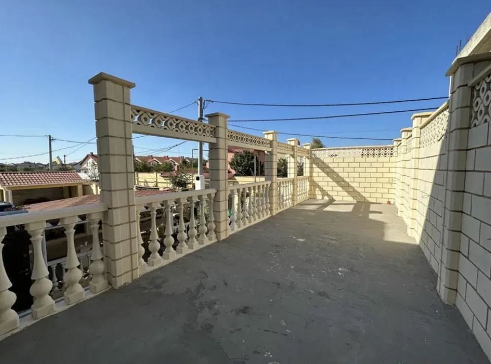 1828293551468049