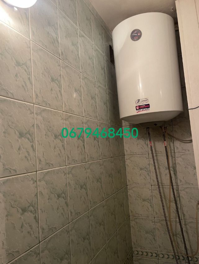 1831121273422492