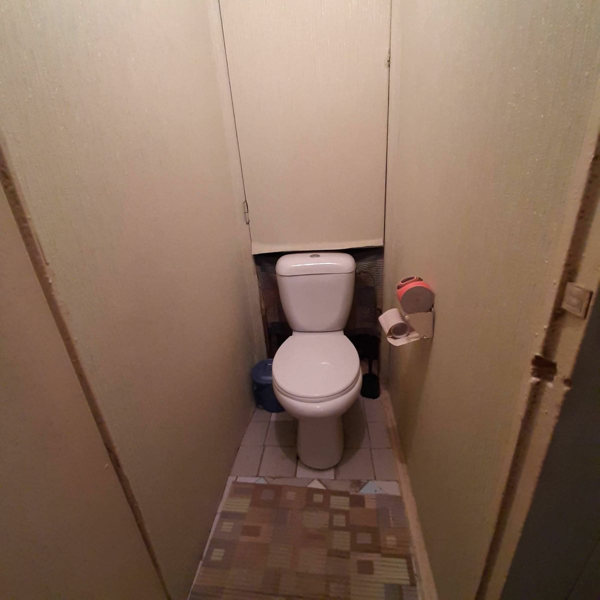 1832356132442492