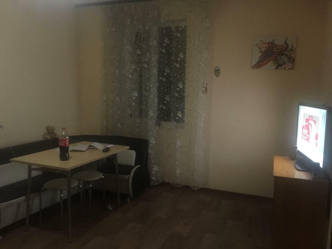 1836524694656492