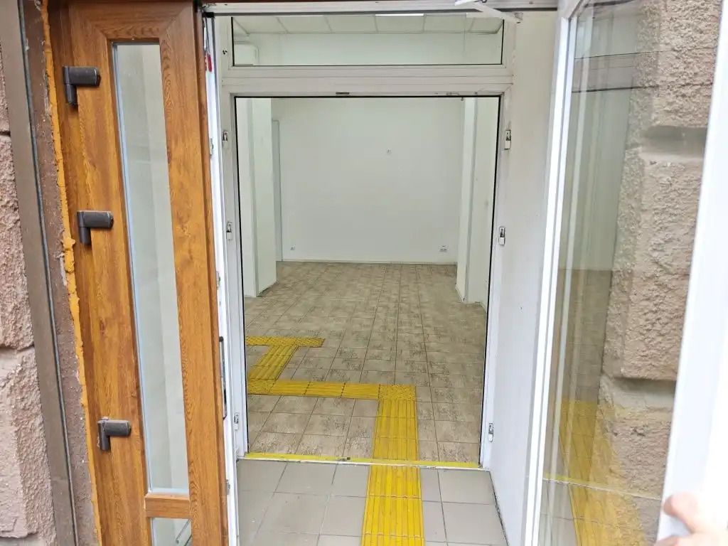 1837346806312492