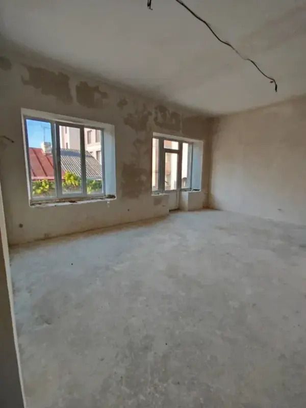 1840339989767493