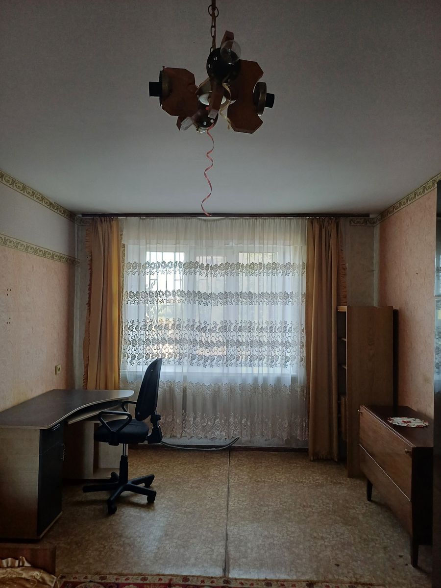 1835794472471495