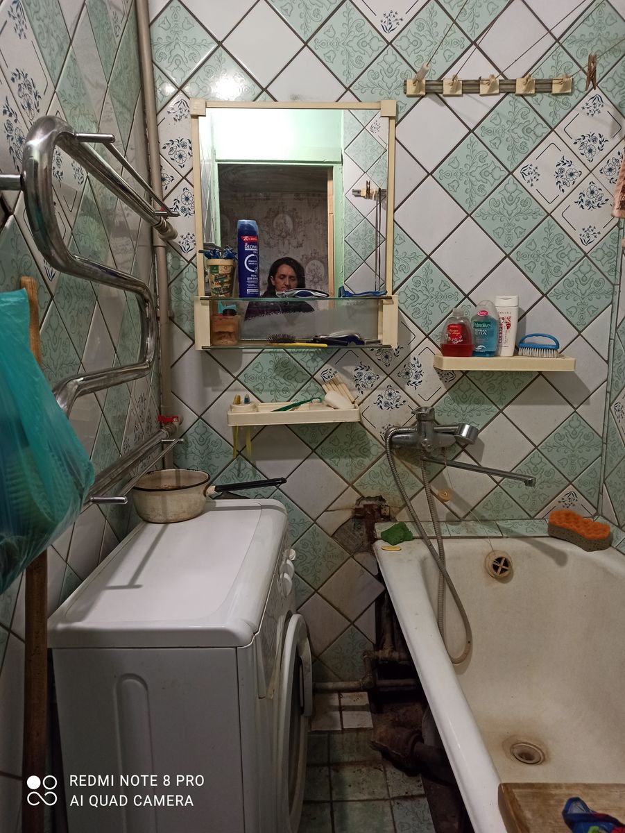 1832723493770496
