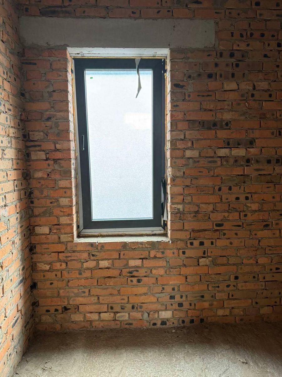 1834911203921496