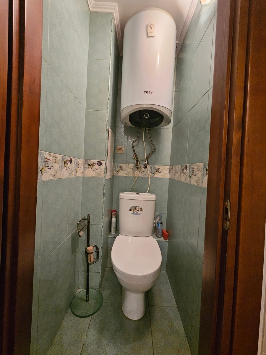 1837096923367496