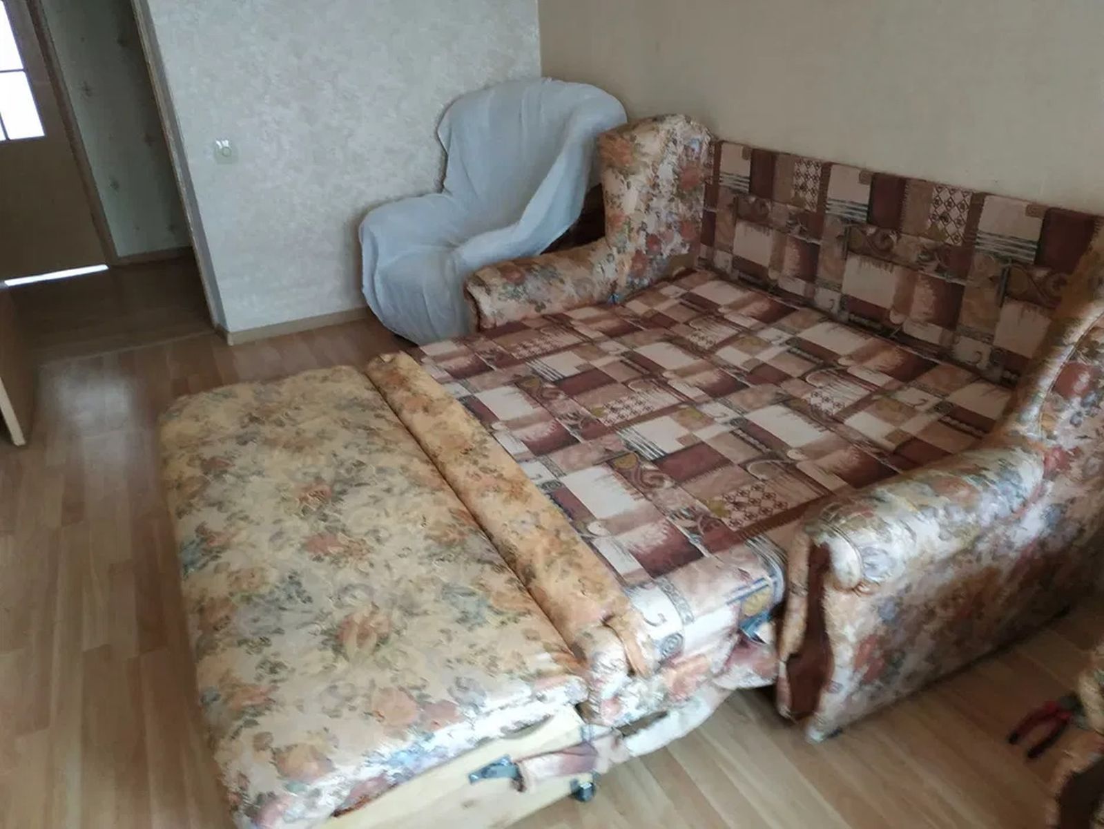 1840259915148496