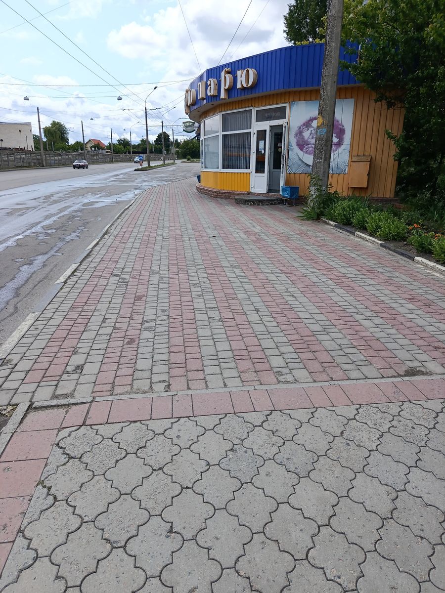 1835443529916497