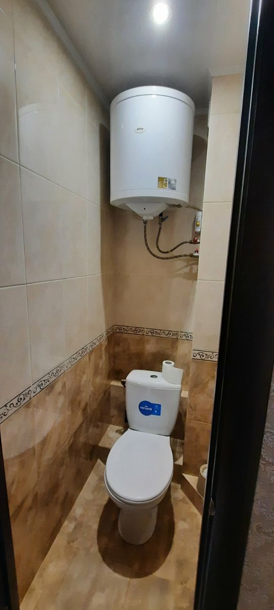 1817897078043005