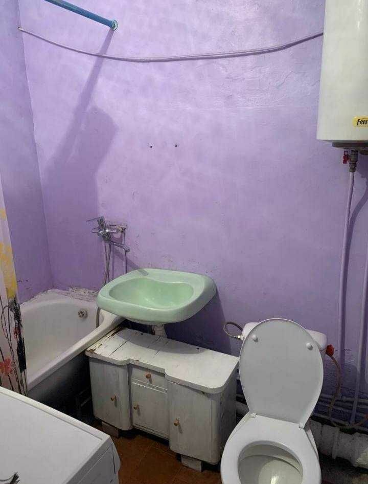 1833551645767501