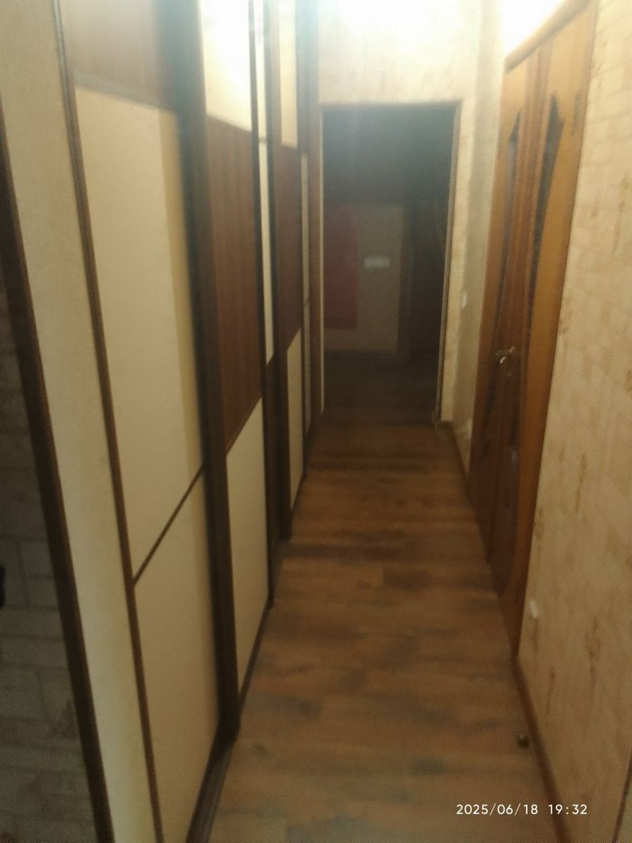 1835809367864501