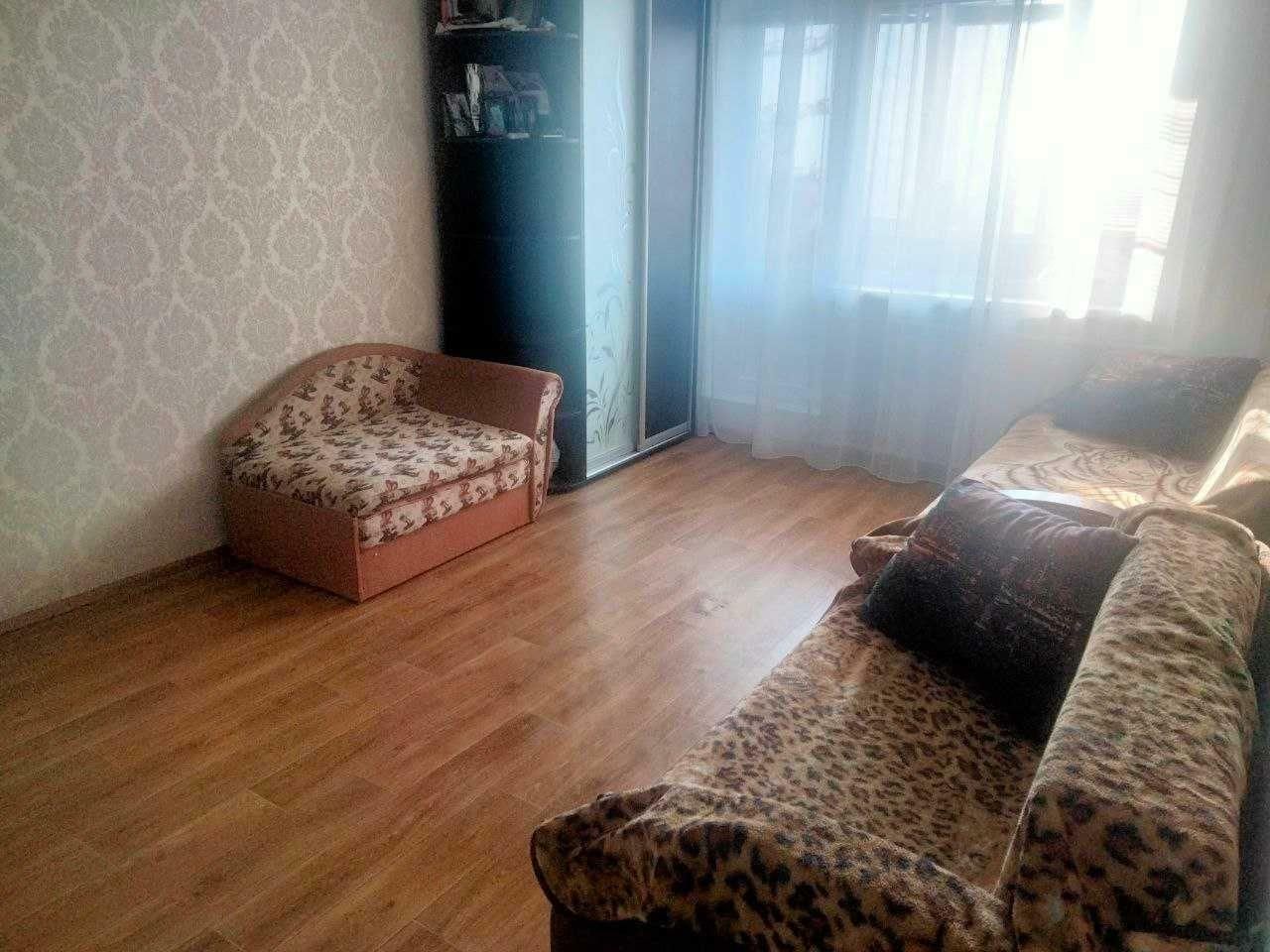 1832736661122503