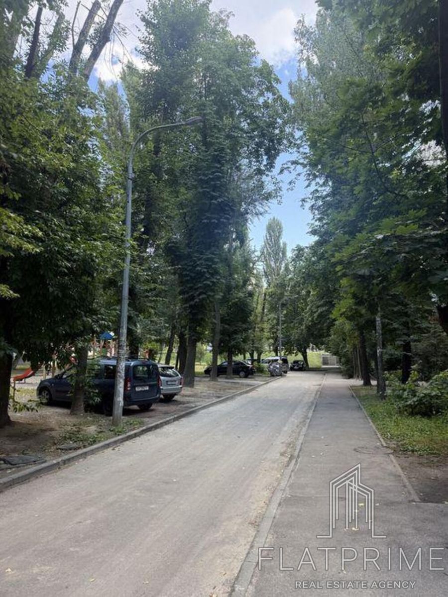 1840166682042503