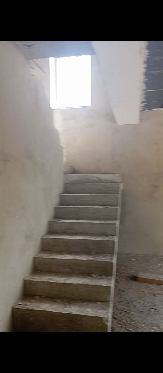 1806184279157504