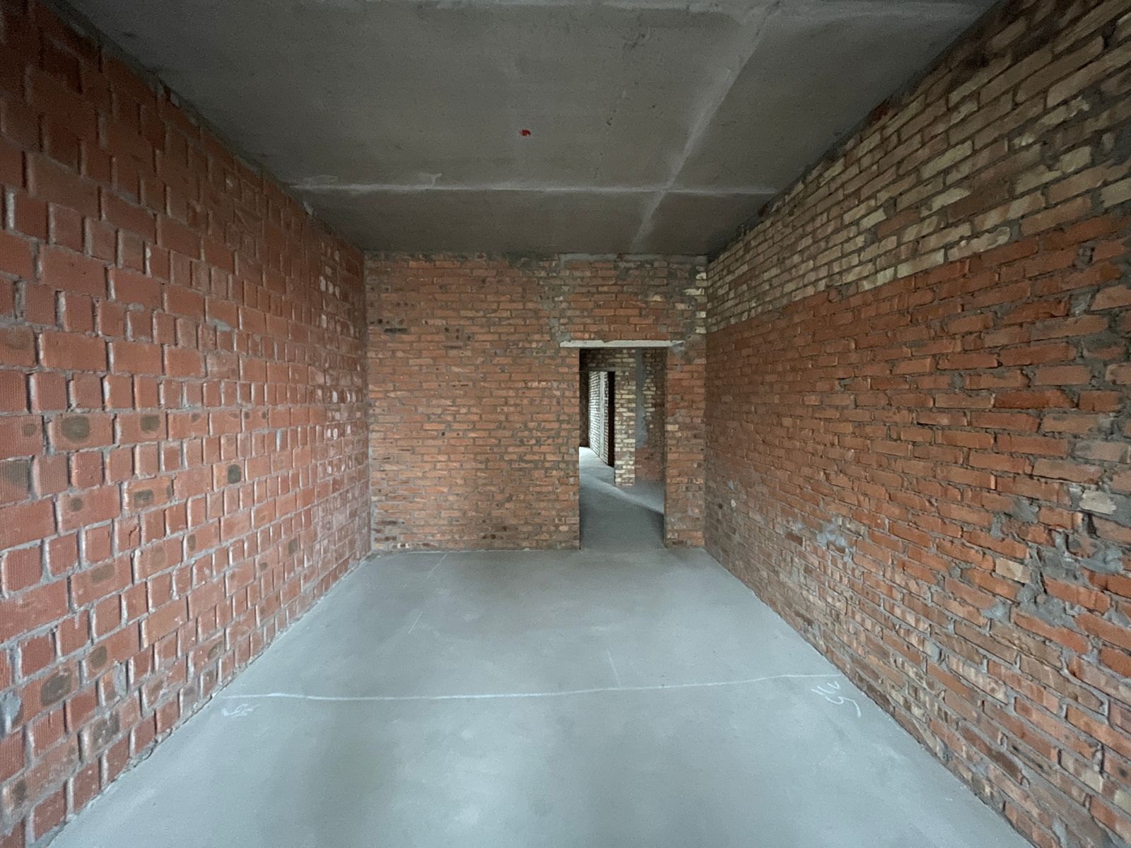 1818084128217504