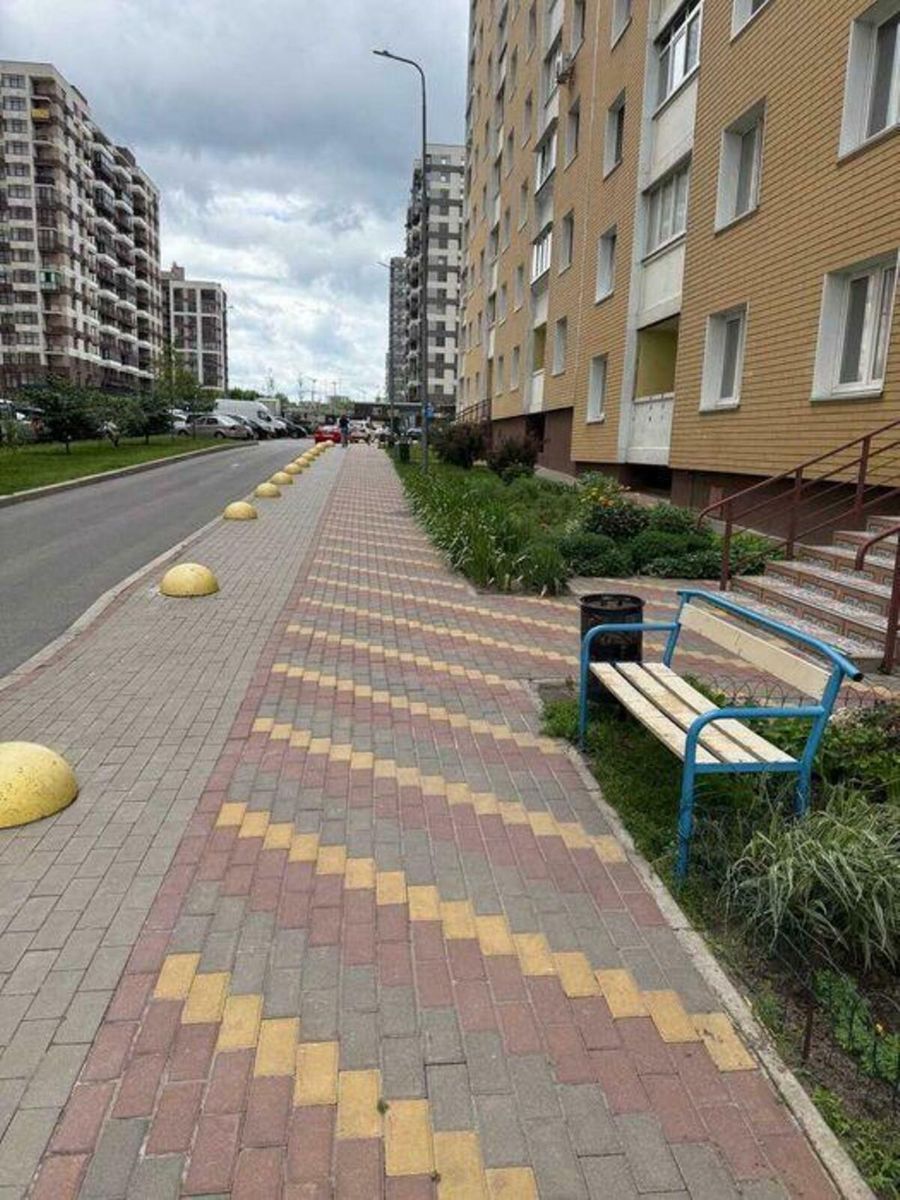 1837699690667504