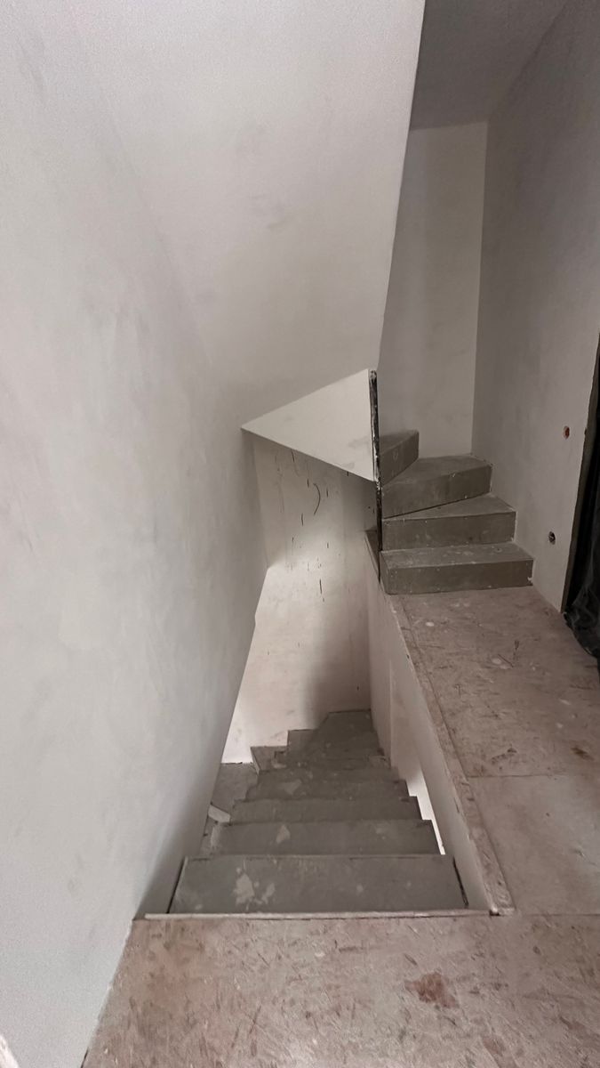 1825882252656505