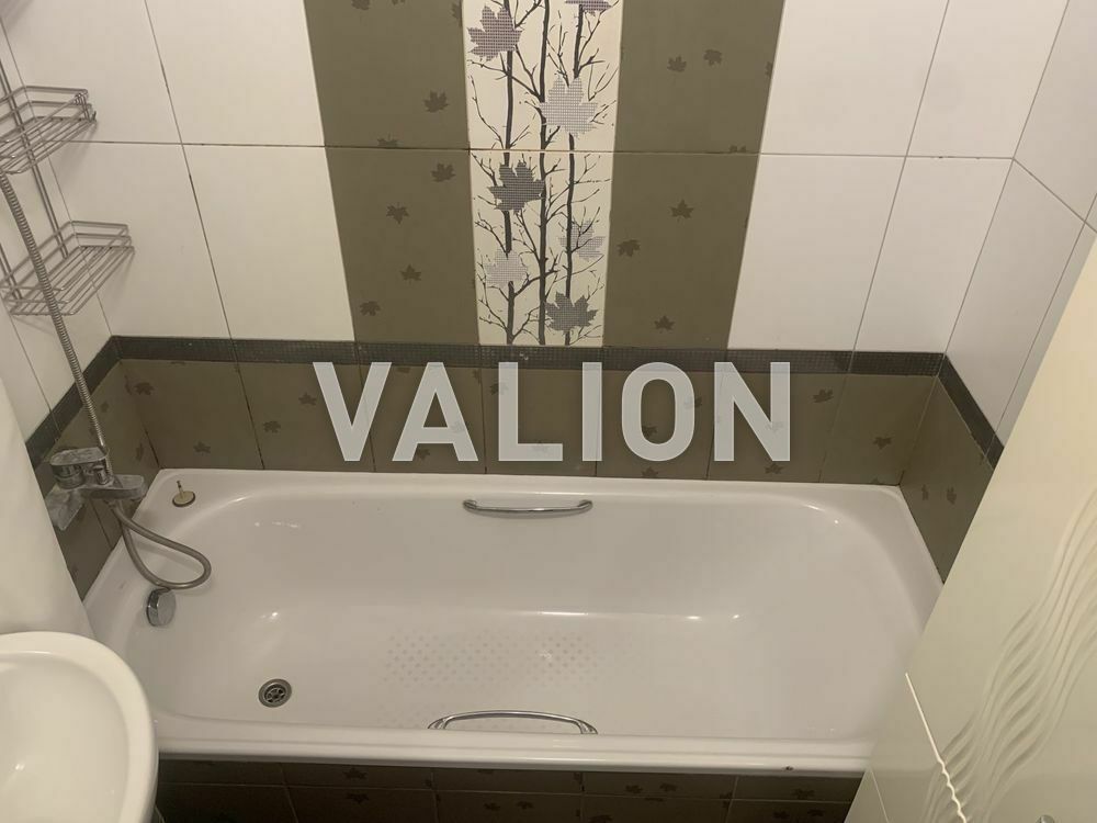 1832184253431505
